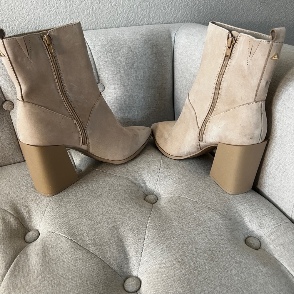 ALDO NEW Bethanny Pointed Toe Block Heel Bootie SIZE 9 - Picture 7 of 10